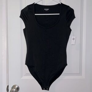 (NWT) Old Navy | short sleeve/cap sleeve scoop neck body suit